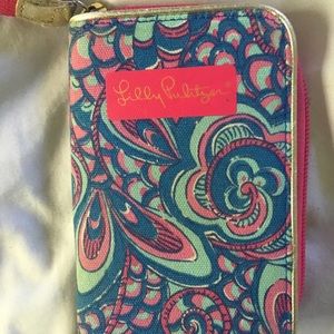 Lily Pulitzer wallet